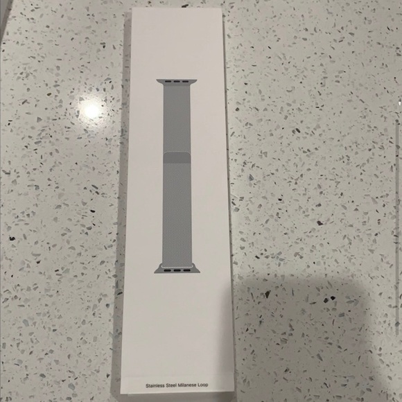 Apple Watch Stainless Steel Milanese Loop Band - Picture 2 of 3
